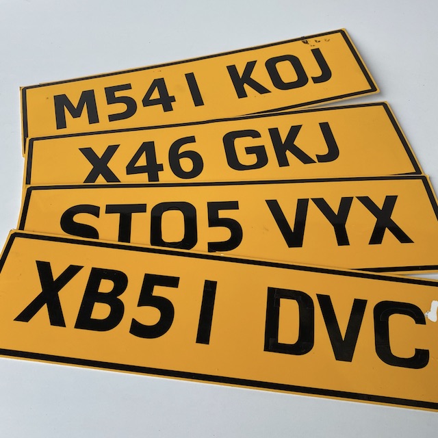 NUMBER PLATE, Great Britain Style - Yellow Black